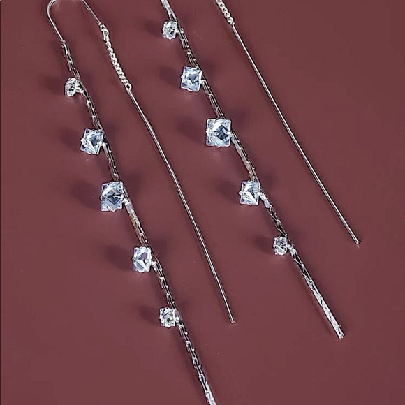 SILVER RHINESTONE THREADER EARRINGS - Picture 4 of 4